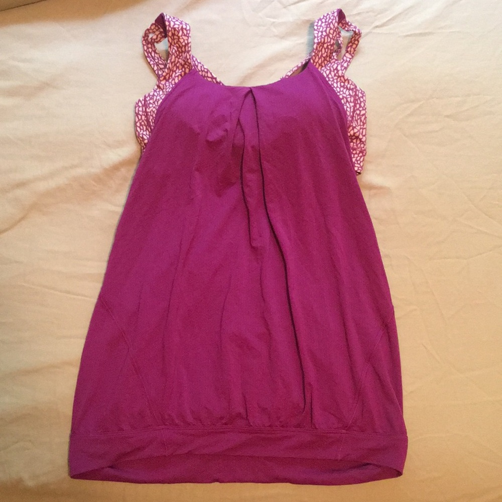 Super cute Lululemon Tank